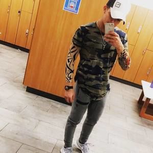 Meet your Posher, Frank